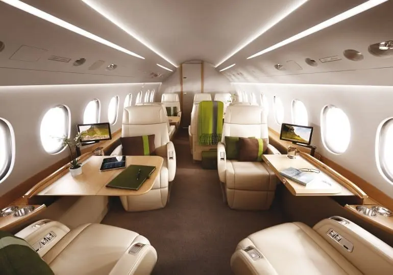 036_Falcon2000S_2011-05