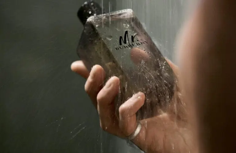 MR_BURBERRY_GROOMING_LINE_05