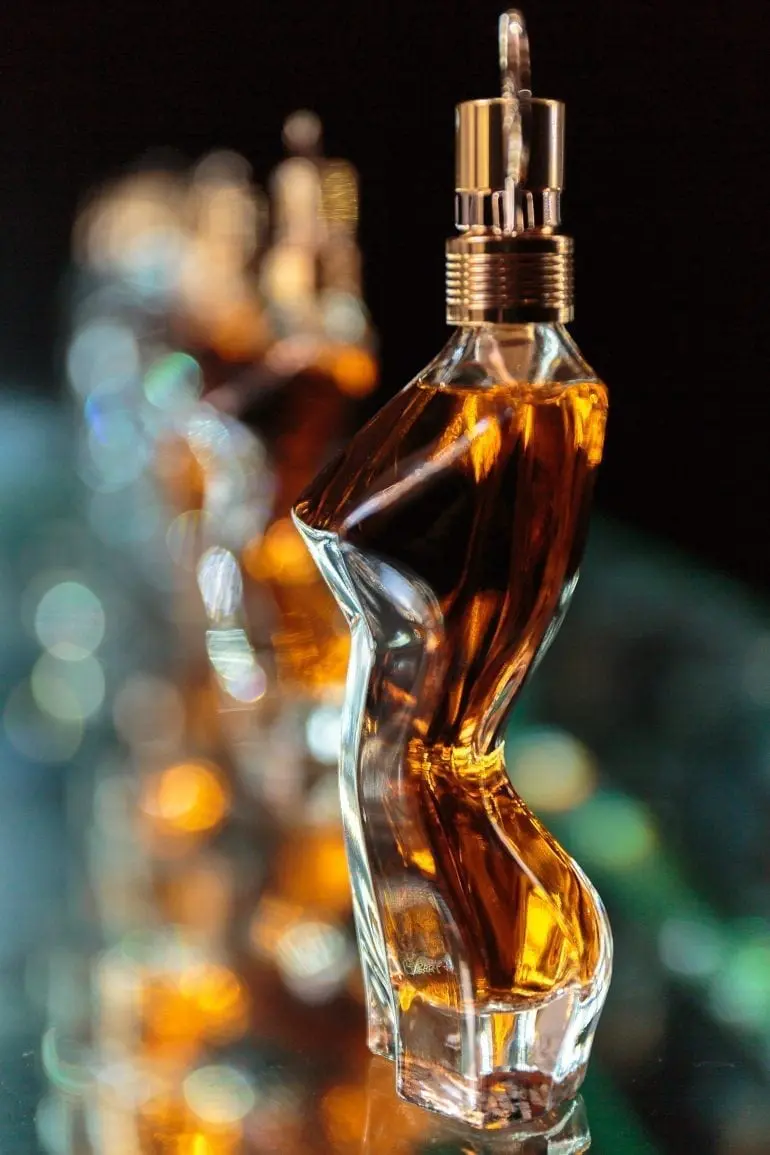 FRANCE. Paris. 2016. Essences de Parfum. Jean Paul Gaultier Head