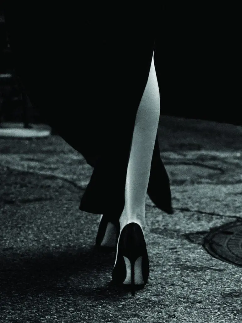 excl_chny_goodgirl_bts_tv_spot_kk_legs_1_hr_lr