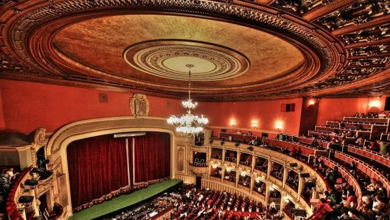 opera