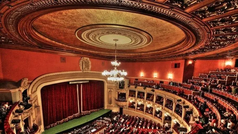opera