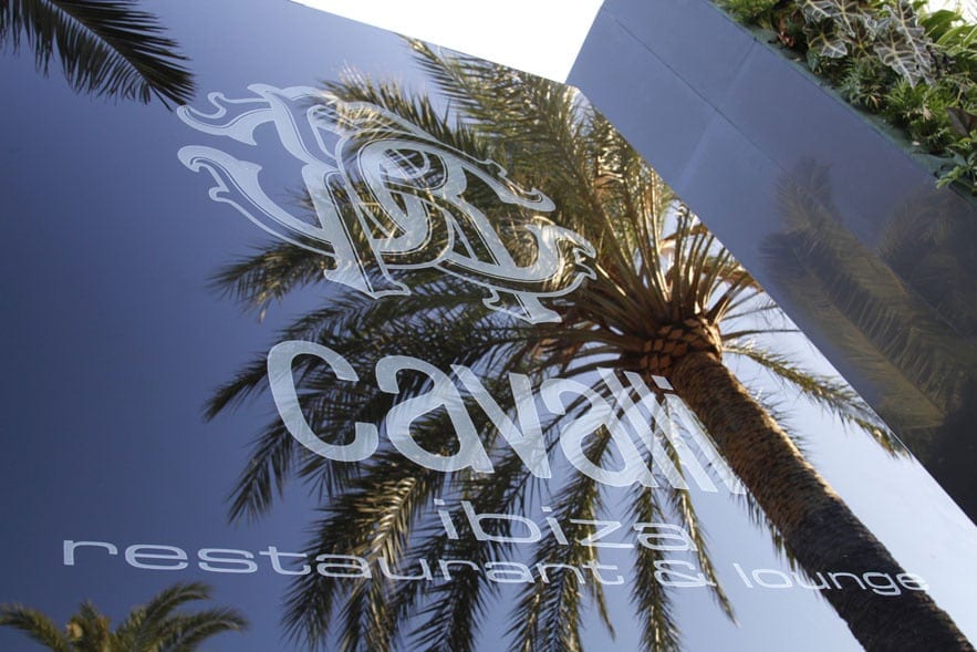 Roberto-Cavalli-Facade-Ibiza-le-cavalli-restaurant