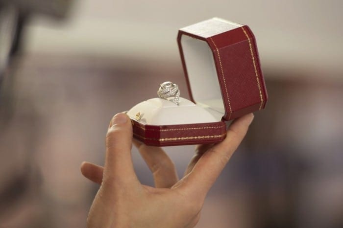 film-The-Proposal-Cartier-916x610