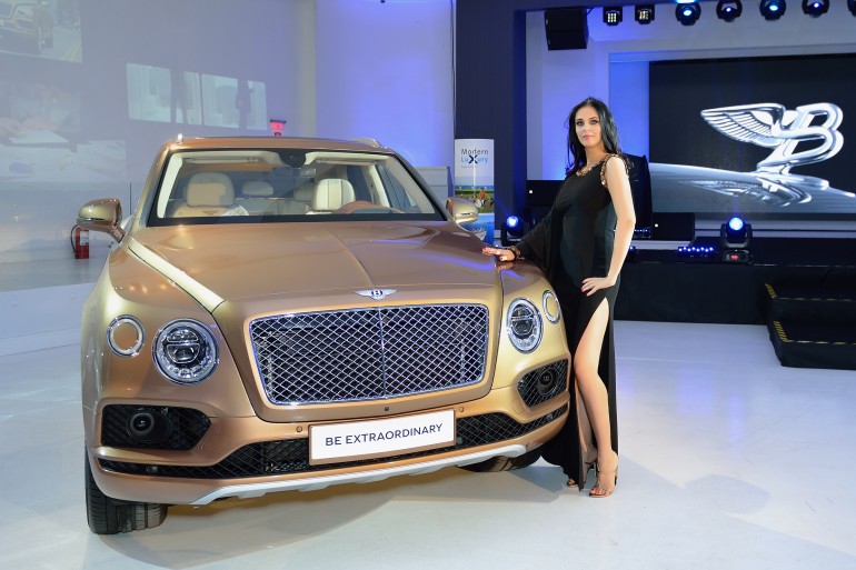 Lansare Bentley Bentayga Porsche Romania