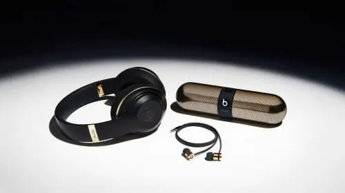 Căști Beats by Dr. Dre  semnate Alexander Wang