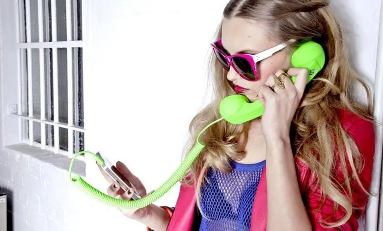 Accesorii „glam-tech” la Sport/Couture