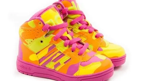 Shoes for glamorous kids