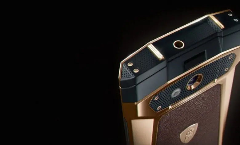 Tonino Lamborghini lansează smartphone-ul Antares