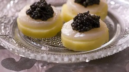 Ossetra – deliciul mărilor pentru cunoscători