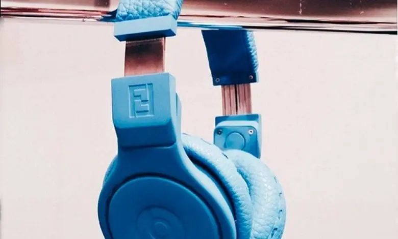 Căști audio pentru bărbați, semnate Fendi & Beats by Dre