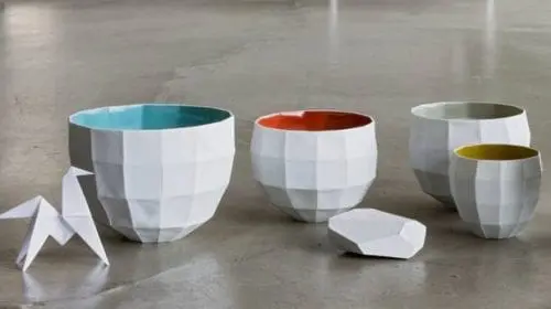 Hermès intră în domeniul parfumeriei pentru casă cu aromele Celine Ellena și obiectele de artă ale lui Guillaume Bardet