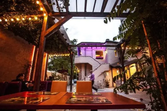 Delicii culinare la Grădina de vară La Rambla