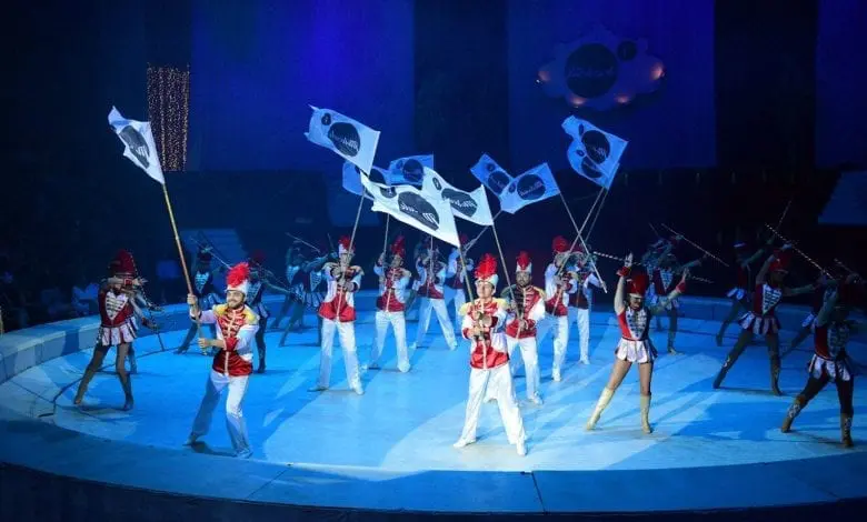 5 ani de modă autentică cu Molecule F