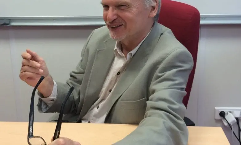 Prof. Robert Olorenshaw – Despre managementul brandurilor de lux