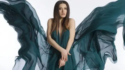 Nicoleta Nucă  – Sinonimul feminității în industria muzicală românească