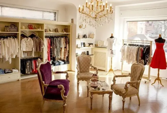 LALA BOUTIQUE – branduri exclusiviste și o experiență 360º