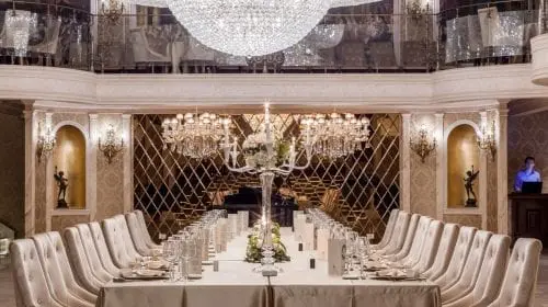 Le Château – Castelul din inima Capitalei