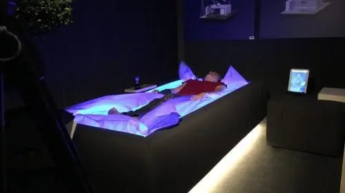 Zerobody – o piscină uscată sau un pat antigravitațional