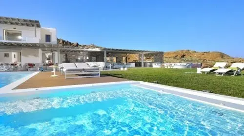 În compania lui zeus: arta petrecerilor private de vară