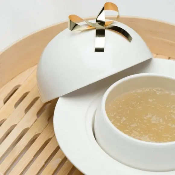 Supa de cuib de rândunică