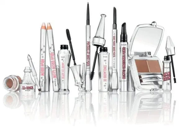 Benefit lansează Brow Collection