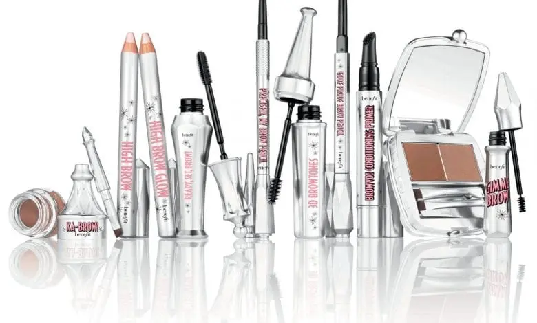 Benefit lansează Brow Collection