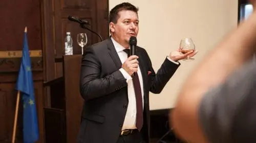 Retrăirea gloriei istorice, cu  Liviu Grigorică