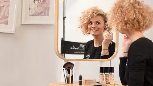 Make Up Șevalet – designul românesc de produs