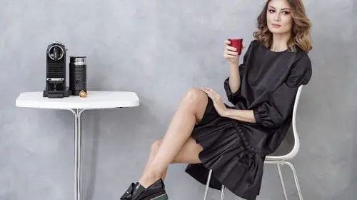 Nespresso a lansat CitiZ, într-o atmosferă magică alături de creațiile Mihaelei Glăvan