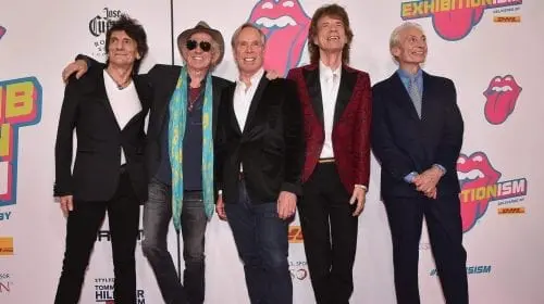 Tommy Hilfiger celebrează lansarea EXHIBITIONISM by The Rolling Stones