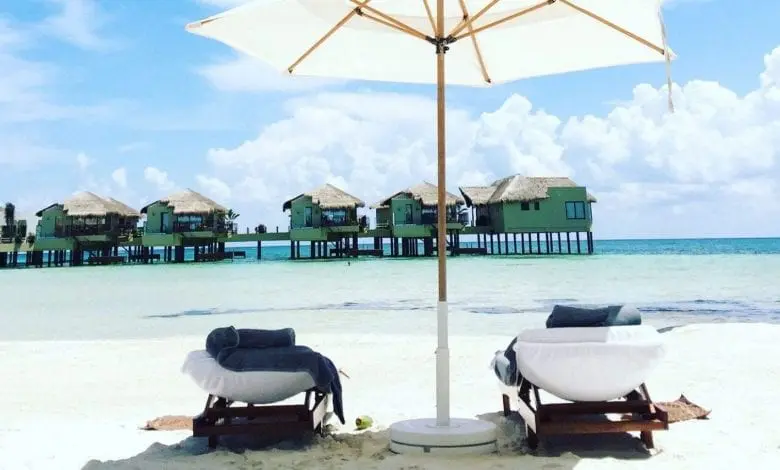 Bungalow-urile plutitoare de pe Riviera Maya