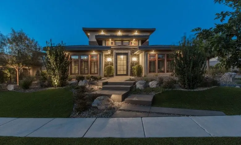 Vilă cu arhitectură de trei milioane de euro