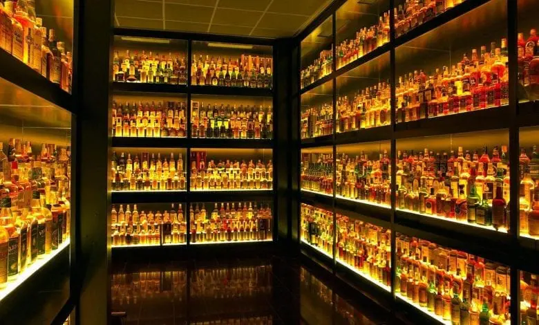 Din parfumul distileriilor Europei