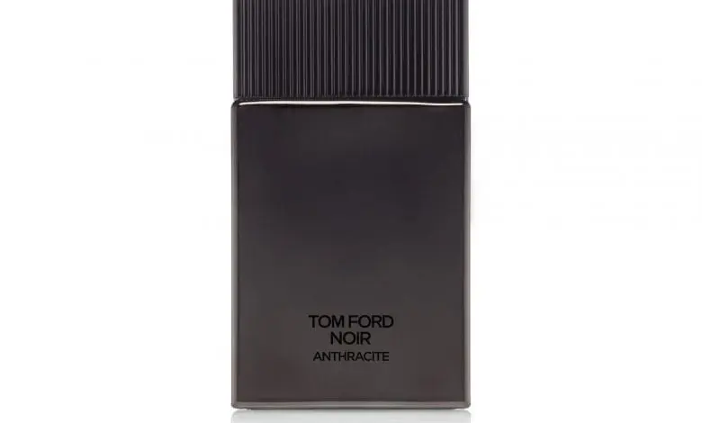 Noir Anthracite, by Tom Ford, un parfum extravagant, misterios, profund