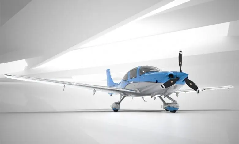 Cirrus SR22T: Pus la încercare de echipa LUXURY