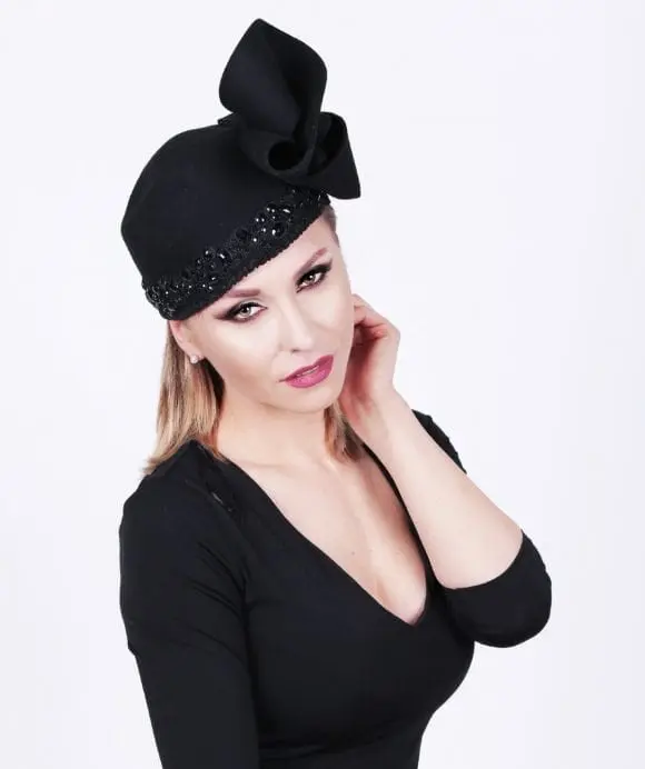 Pălării regale, la ChrisLady Design by Cristina Dumitru Moroianu