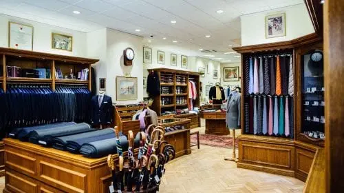 Dege & Skinner – Clasicul elevat din ceremonial