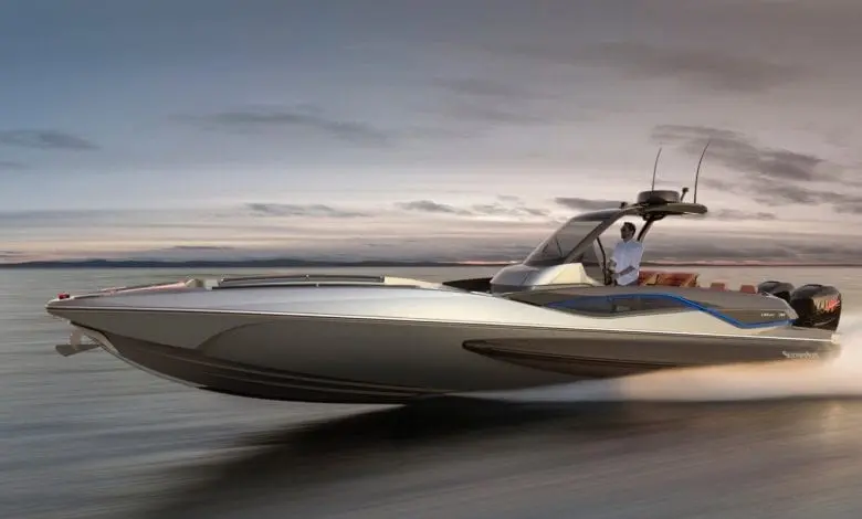 Sunseeker cotește spre noi direcții, cu Hawk, 8X și tehnologia hibridă