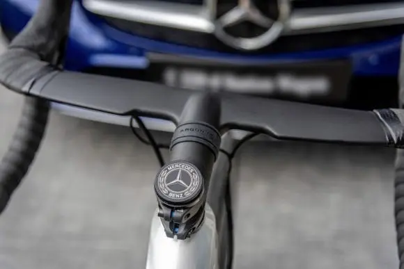 Mercedes-Benz se asociază cu Argon 18 pentru Mercedes-Benz Style Endurance Bike