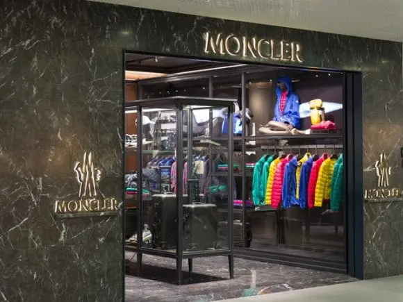 Moda iubește mediul înconjurător – Moncler se alătură Fashion Pact
