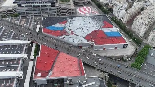 Paris – cea mai mare pictură street art din lume by Ella & Pitr