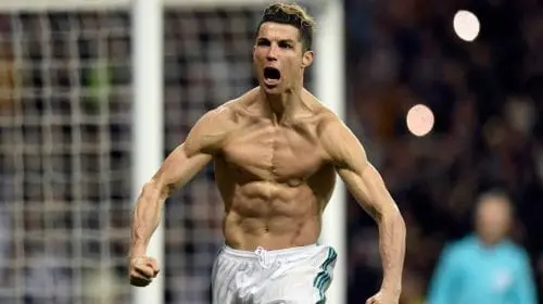 Top 5 sportivi care fac avere (și) din Instagram