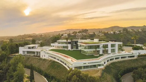 Conacul The One din California, cea mai scumpă proprietate scoasă la vânzare
