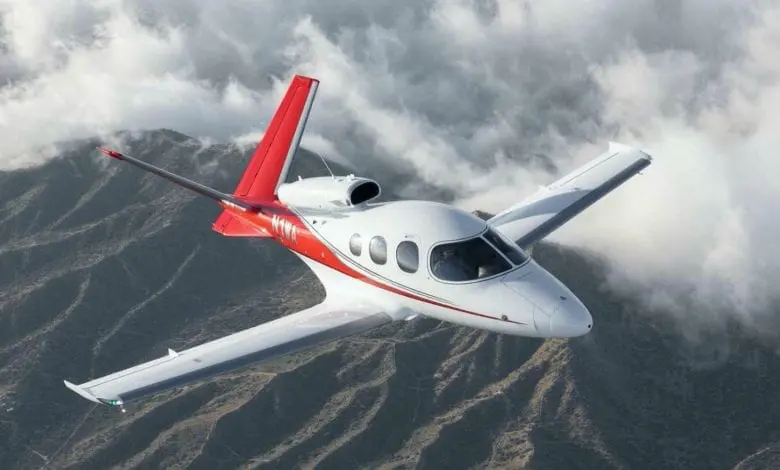 Cel mai mic avion de pe piață devine și cel mai căutat