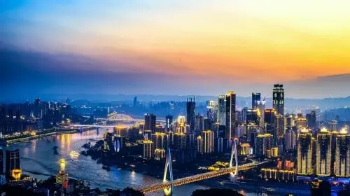 Numărul chinezilor cu averi peste 30 de milioane de dolari, în creștere cu 46%