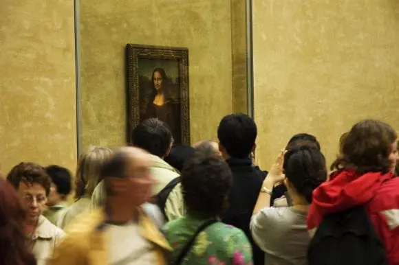 Mona Lisa s-a întors în Salle des Etats