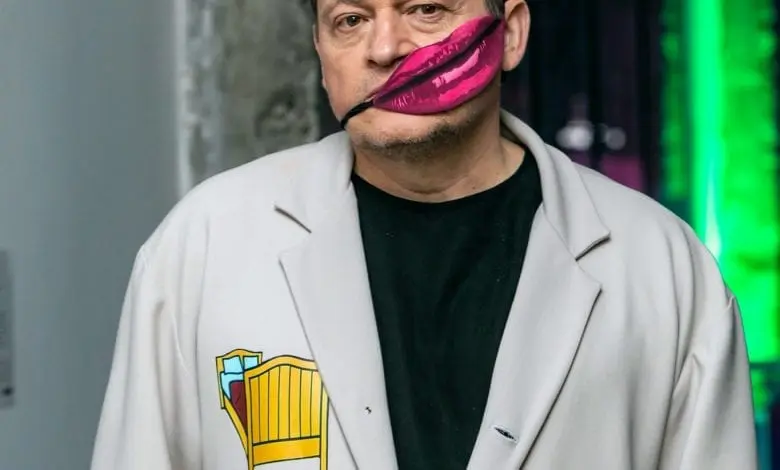 Călin Sas: „Instinctul îmi spune că foarte curând arta, ca şi tehnologia, va fi indispensabilă”