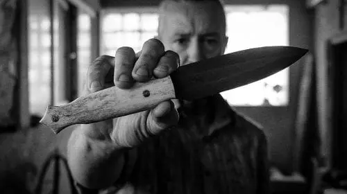 Harris Wallmen: „Sunt văzut ca un knifemaker puțin mai excentric, aproape niciodată nu realizez două cuțite la fel”