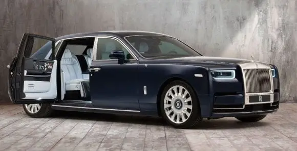 Rolls Royce Rose Phantom – broderie manuală custom-made